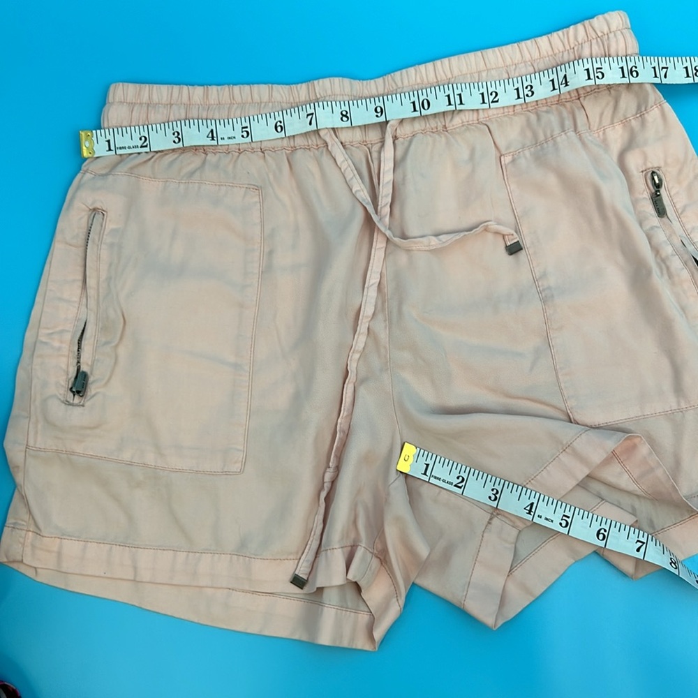 Max easy fit shorts new no tags - Picture 14 of 16